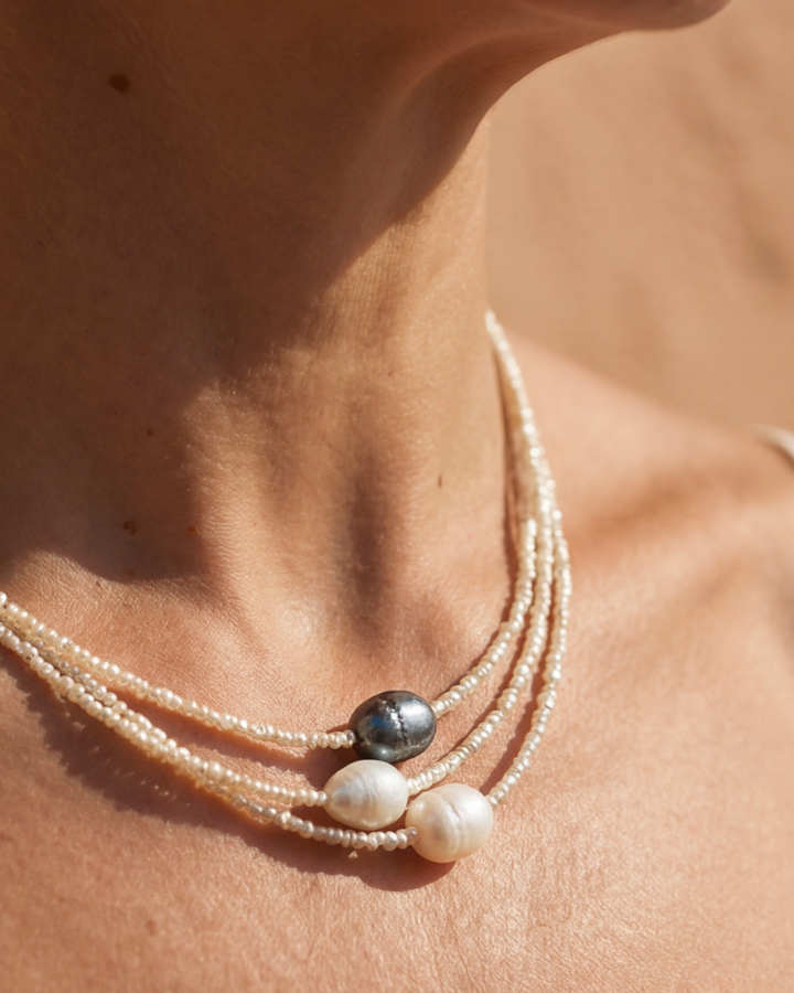 Rhea Necklace Set