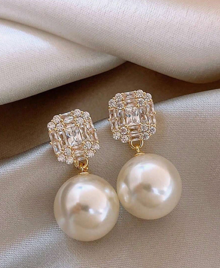 Breast Cancer Awareness | Luxe Pearl Earrings | 1+1 Free Today