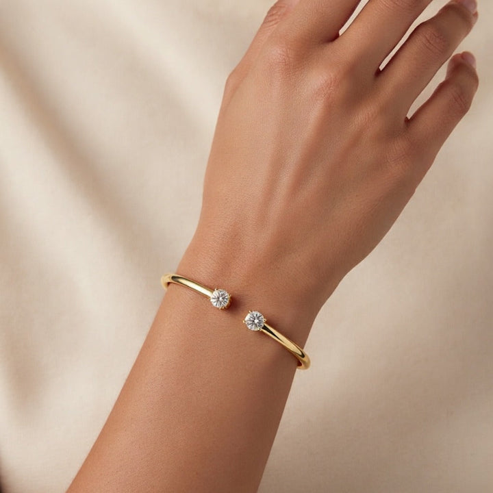 Limited Edition Elegant Teardrop Bracelet | Support Breast Cancer | 1+1 Free