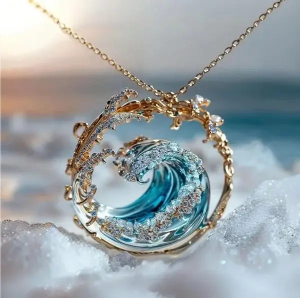 Necklace with "Ocean&