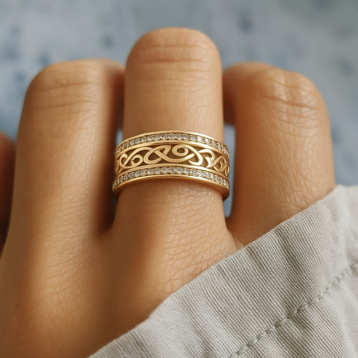Gold Ring “Empty Light”