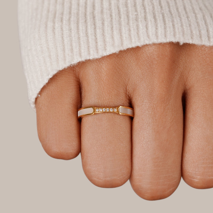 Unity - Pearl &amp; Crystal Ring