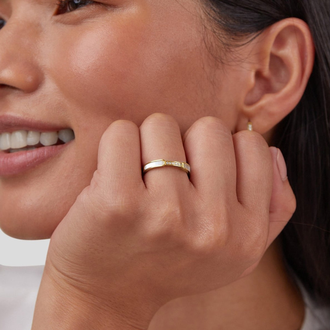Unity - Pearl &amp; Crystal Ring