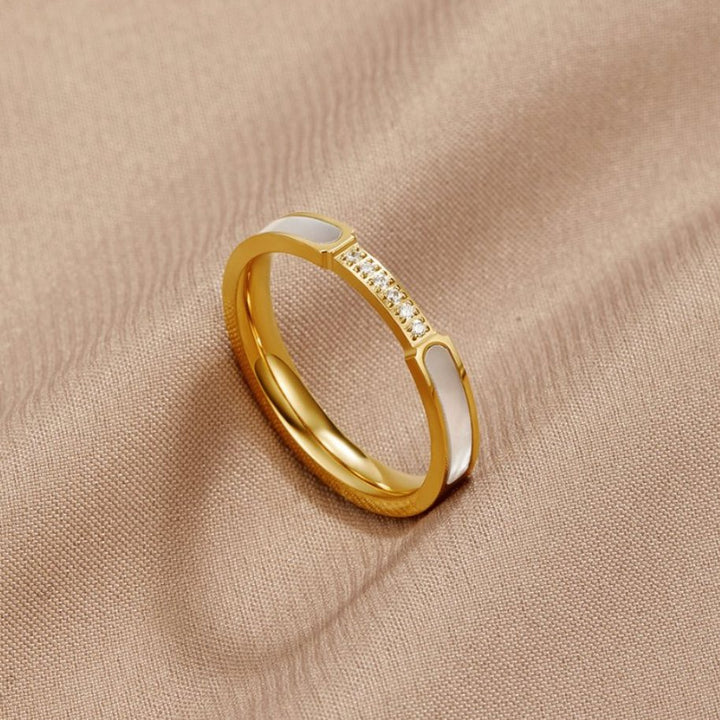 Unity - Pearl &amp; Crystal Ring
