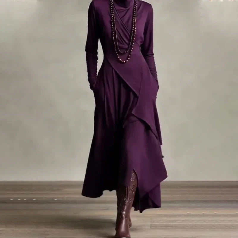 Elena - Vestido maxi elegante con cuello alto y drapeado asimétrico